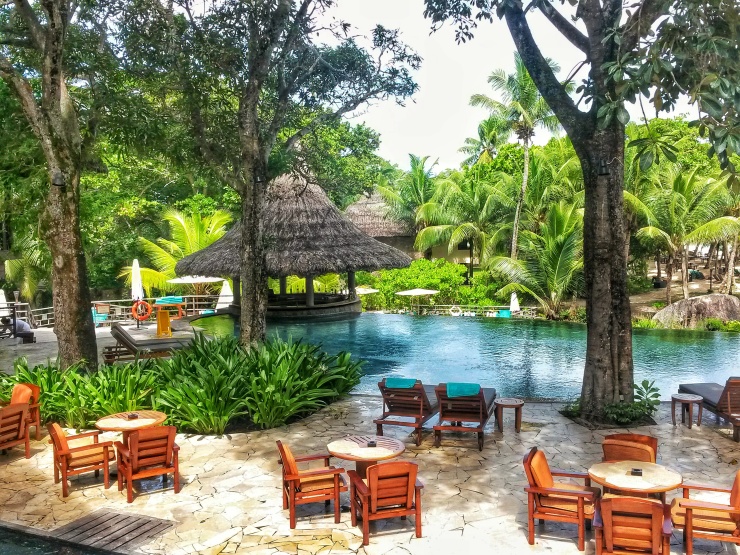 Constance resort Seychelles swimming pool