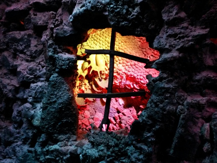grotto lighting
